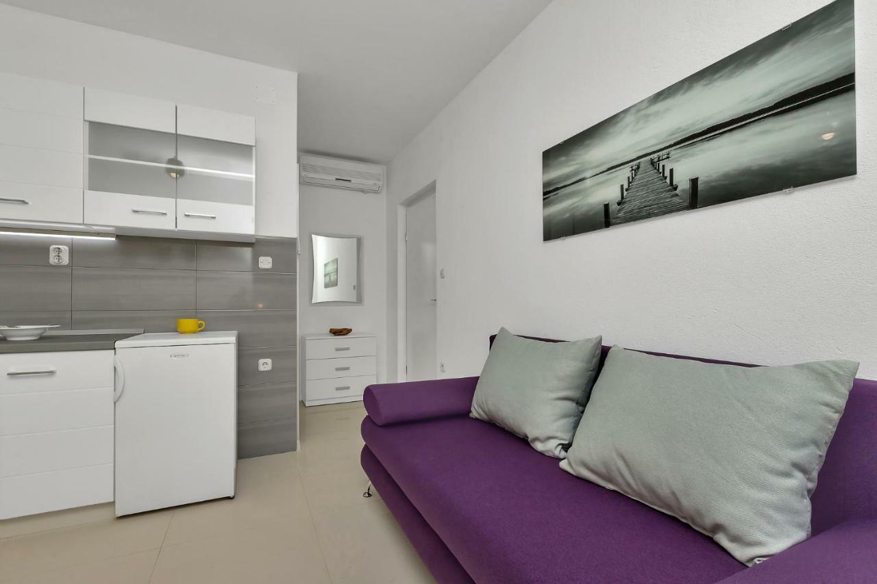 Apartments Smiljka Макарска Экстерьер фото